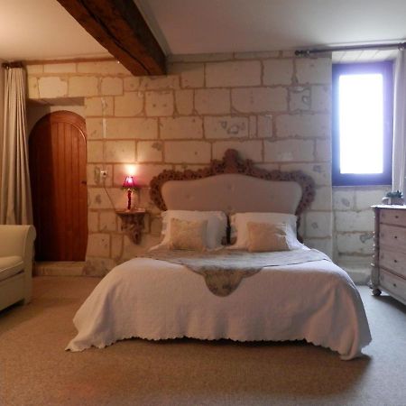 Bed and Breakfast le prieuré Montsoreau Esterno foto