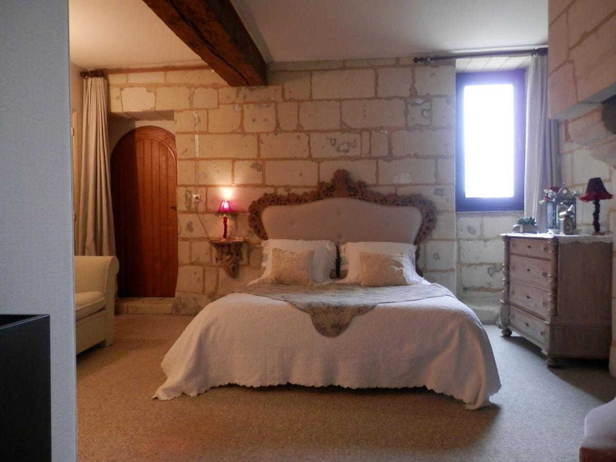 Bed and Breakfast le prieuré Montsoreau Esterno foto